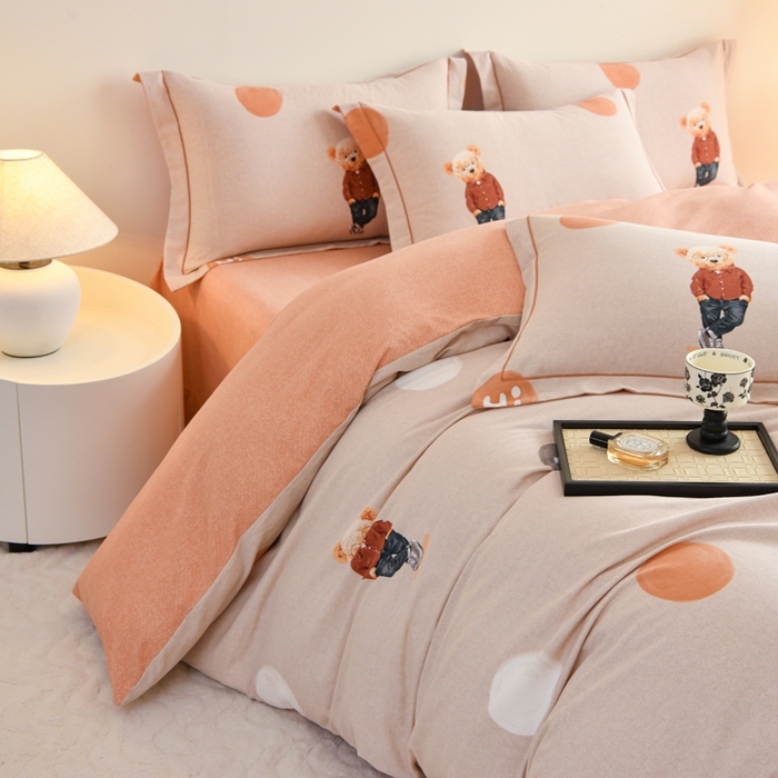 91家纺网 家纺一手货源 找家纺 铭浩 2025新款全棉纯棉数码印花四件套  趣味熊-咖