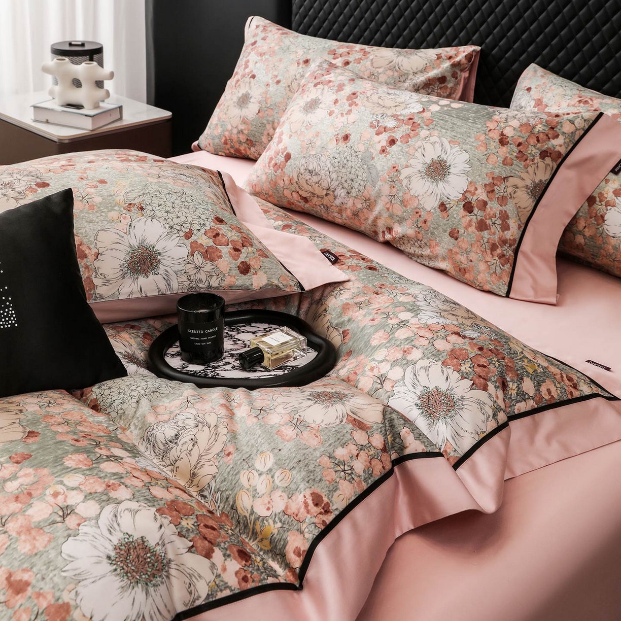 91家纺网 家纺一手货源 找家纺 2025新款直播热款A类数码印花全棉四件套纯棉复古美式长绒棉油画风高端床单被套床上用品 莫莉