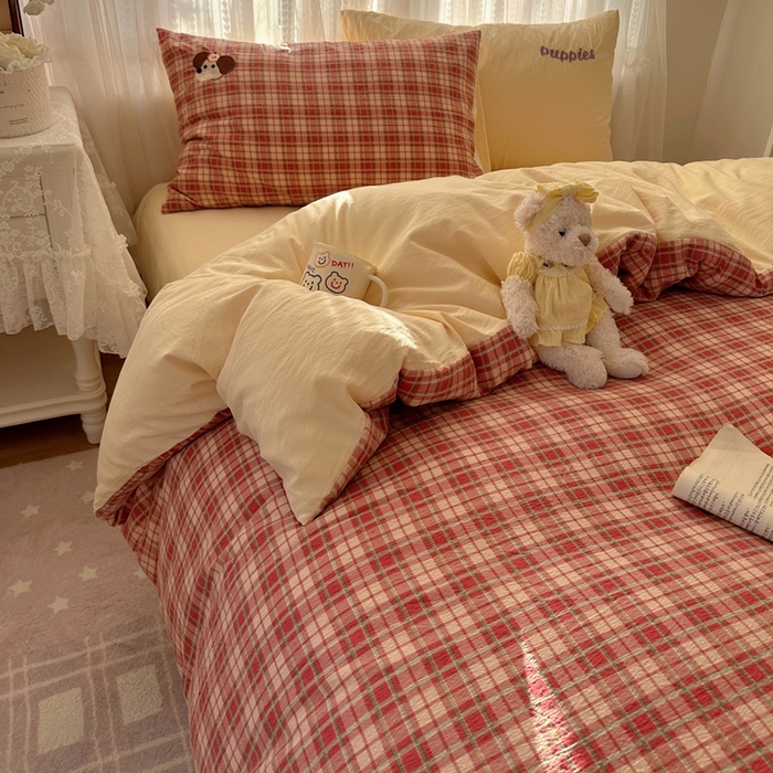 91家纺网 家纺一手货源 找家纺 顾里家纺 2025新款亲肤舒适卡通兔毛贴布绣套件四件套（会员- 3元 定制床笠+8元） 爱岛腊肠狗