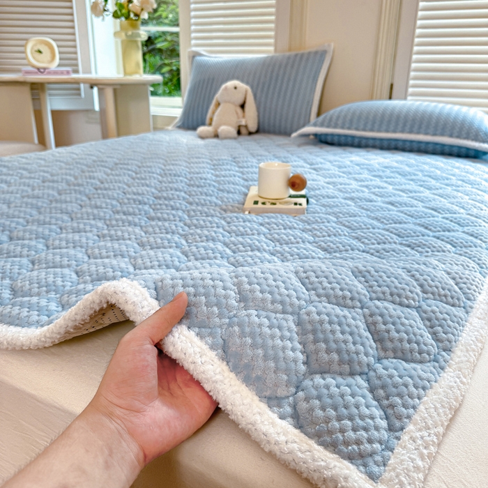 91家纺网 家纺一手货源 找家纺 （总）正邦家纺 2025新款云豆绒加厚保暖夹棉软床垫上下铺床褥学生床护垫