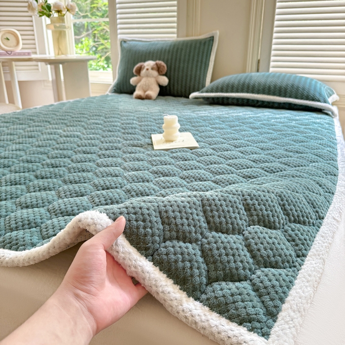 91家纺网 家纺一手货源 找家纺 （总）正邦家纺 2025新款云豆绒加厚保暖夹棉软床垫上下铺床褥学生床护垫