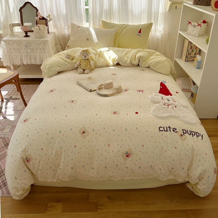 91家纺网 家纺一手货源 找家纺 顾里家纺 2025新款亲肤舒适卡通兔毛贴布绣套件四件套（会员- 3元 定制床笠+8元） 红帽小狗