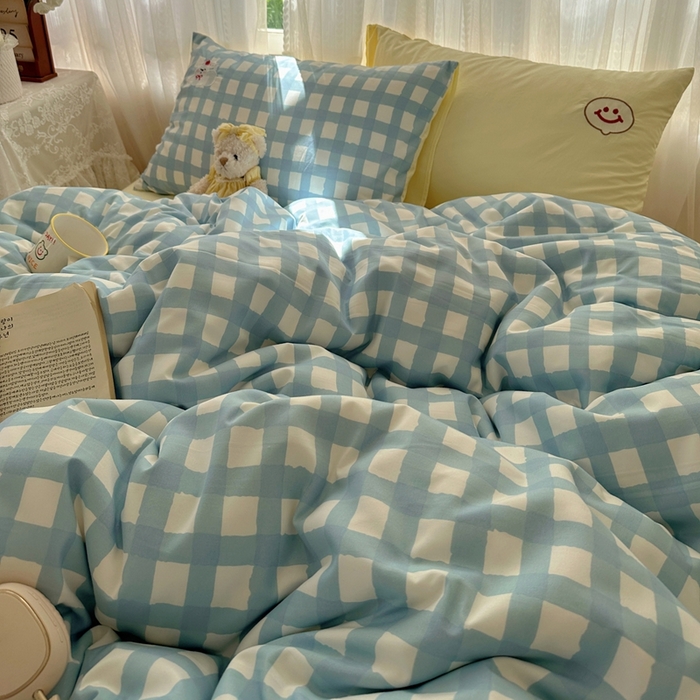 91家纺网 家纺一手货源 找家纺 顾里家纺 2025新款亲肤舒适卡通兔毛贴布绣套件四件套（会员- 3元 定制床笠+8元） 蓝格苹果狗