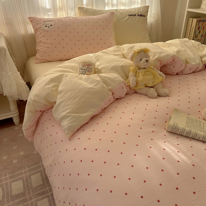 91家纺网 家纺一手货源 找家纺 顾里家纺 2025新款亲肤舒适卡通兔毛贴布绣套件四件套（会员- 3元 定制床笠+8元） 洛丽猫咪