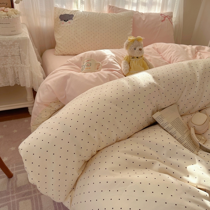 91家纺网 家纺一手货源 找家纺 顾里家纺 2025新款亲肤舒适卡通兔毛贴布绣套件四件套（会员- 3元 定制床笠+8元） 少女西高地