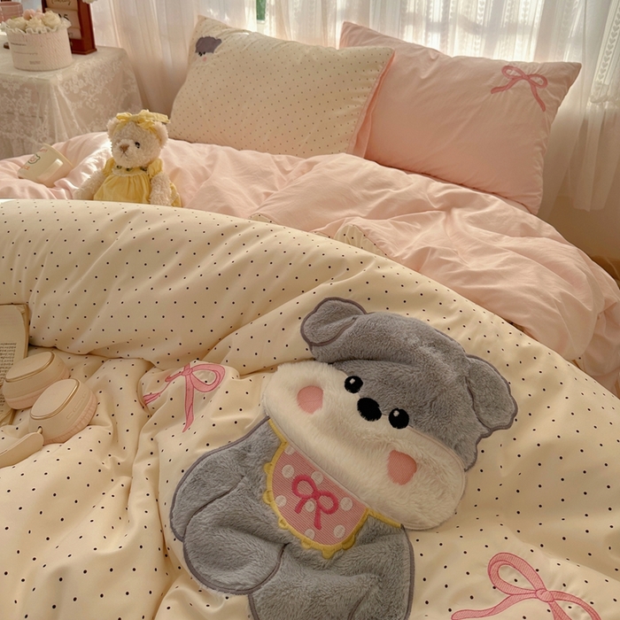 91家纺网 家纺一手货源 找家纺 顾里家纺 2025新款亲肤舒适卡通兔毛贴布绣套件四件套（会员- 3元 定制床笠+8元） 少女西高地