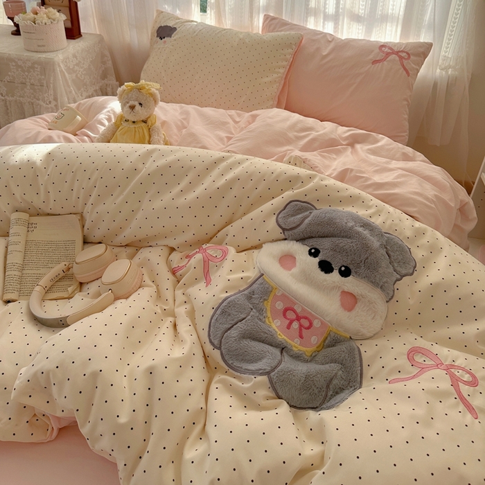 91家纺网 家纺一手货源 找家纺 顾里家纺 2025新款亲肤舒适卡通兔毛贴布绣套件四件套（会员- 3元 定制床笠+8元） 少女西高地