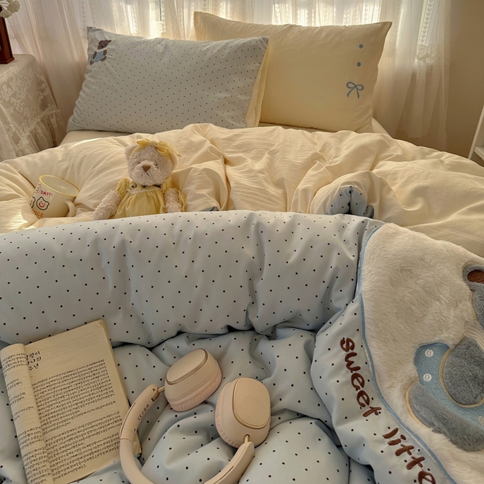 91家纺网 家纺一手货源 找家纺 顾里家纺 2025新款亲肤舒适卡通兔毛贴布绣套件四件套（会员- 3元 定制床笠+8元） 甜心小熊