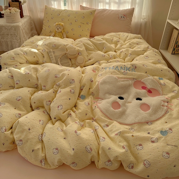 91家纺网 家纺一手货源 找家纺 顾里家纺 2025新款亲肤舒适卡通兔毛贴布绣套件四件套（会员- 3元 定制床笠+8元） 旺财猫咪