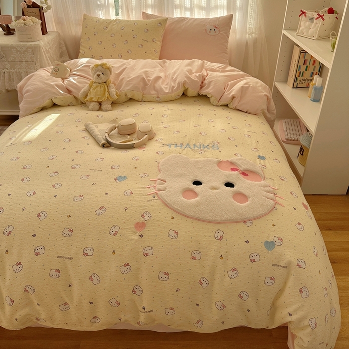 91家纺网 家纺一手货源 找家纺 顾里家纺 2025新款亲肤舒适卡通兔毛贴布绣套件四件套（会员- 3元 定制床笠+8元） 旺财猫咪