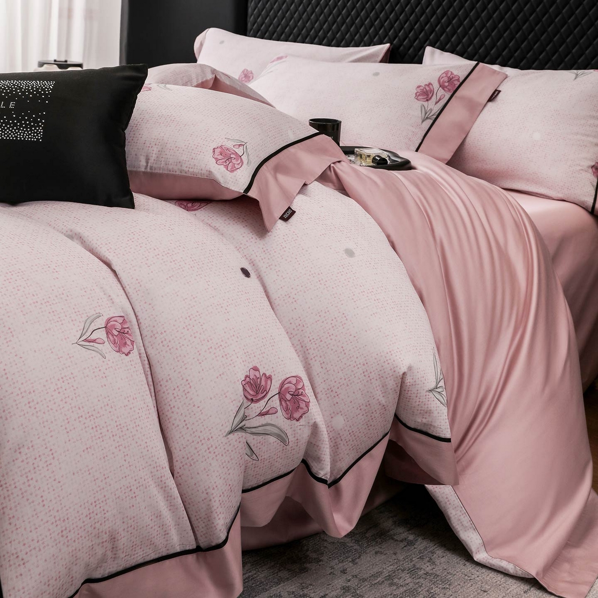 91家纺网 家纺一手货源 找家纺 2025新款直播热款A类数码印花全棉四件套纯棉复古美式长绒棉油画风高端床单被套床上用品 翎纳