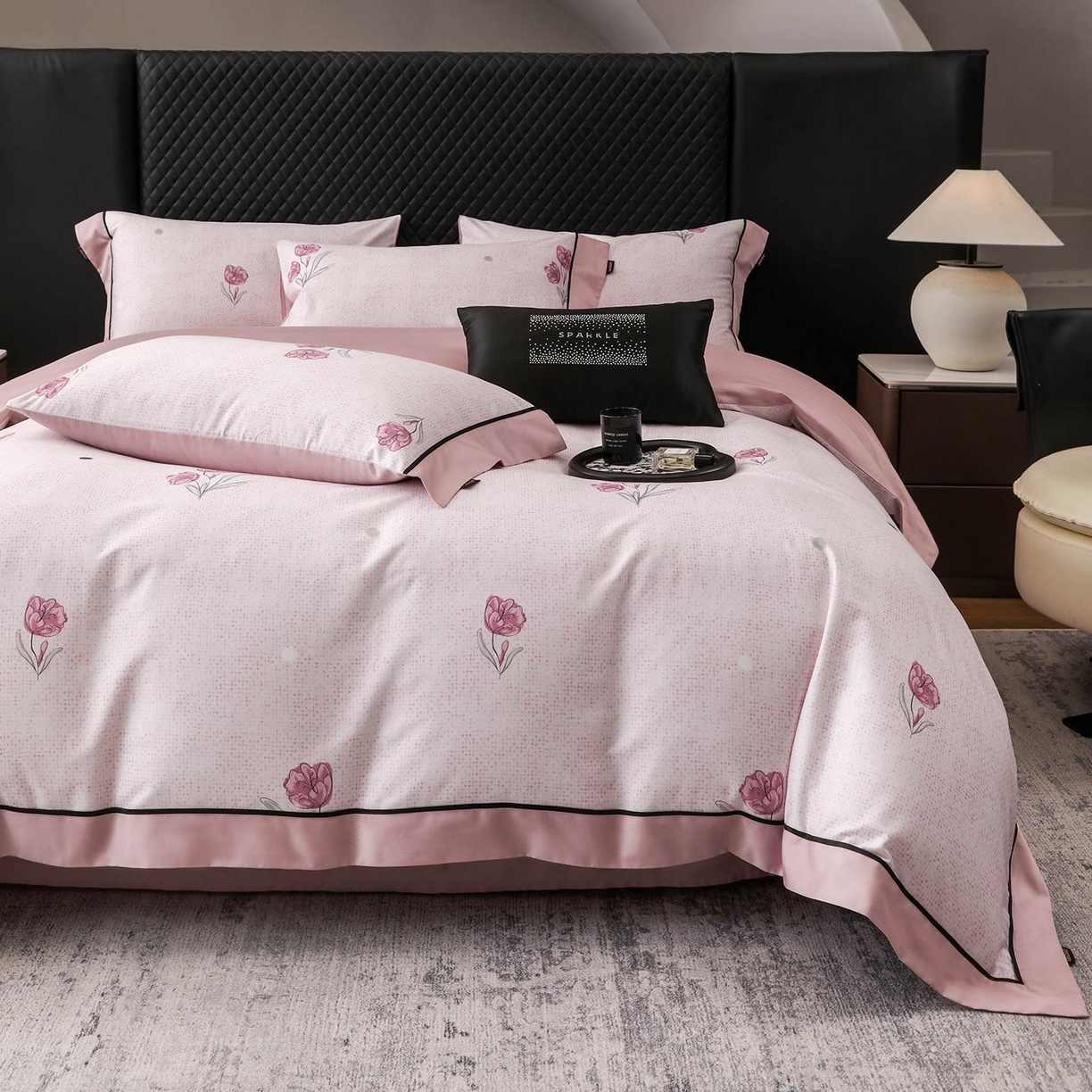 91家纺网 家纺一手货源 找家纺 2025新款直播热款A类数码印花全棉四件套纯棉复古美式长绒棉油画风高端床单被套床上用品 翎纳