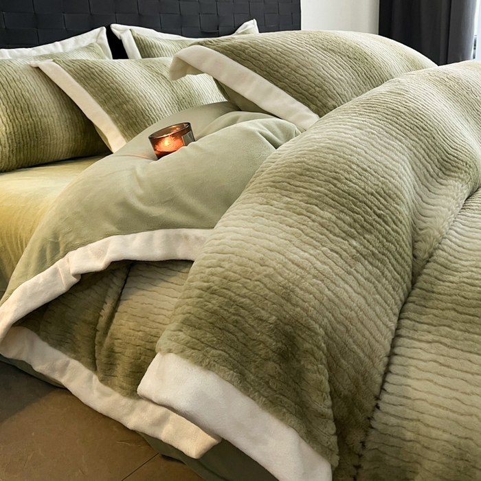 91家纺网 家纺一手货源 找家纺 （总）羽梦 2025秋冬新品260克加厚全消光貂狐绒工艺款超保暖四件套