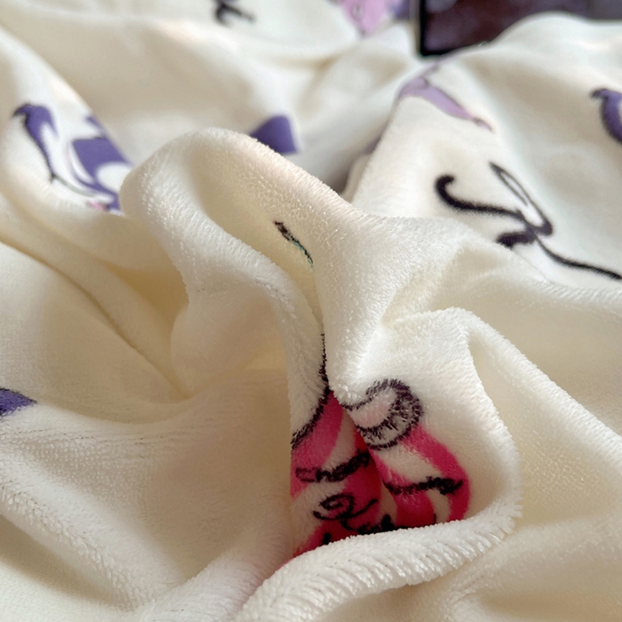 91家纺网 家纺一手货源 找家纺 三朵家纺 2025新款牛奶绒三丽鸥花边四件套 花边系列 花边-街舞库洛米