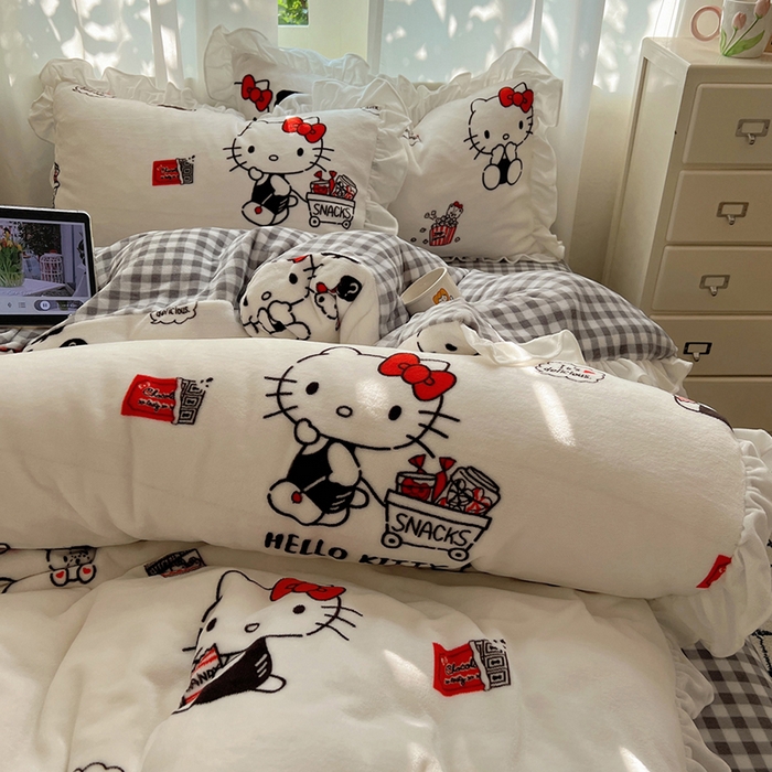 91家纺网 家纺一手货源 找家纺 三朵家纺 2025新款牛奶绒三丽鸥花边四件套 花边系列 花边-凯蒂公主