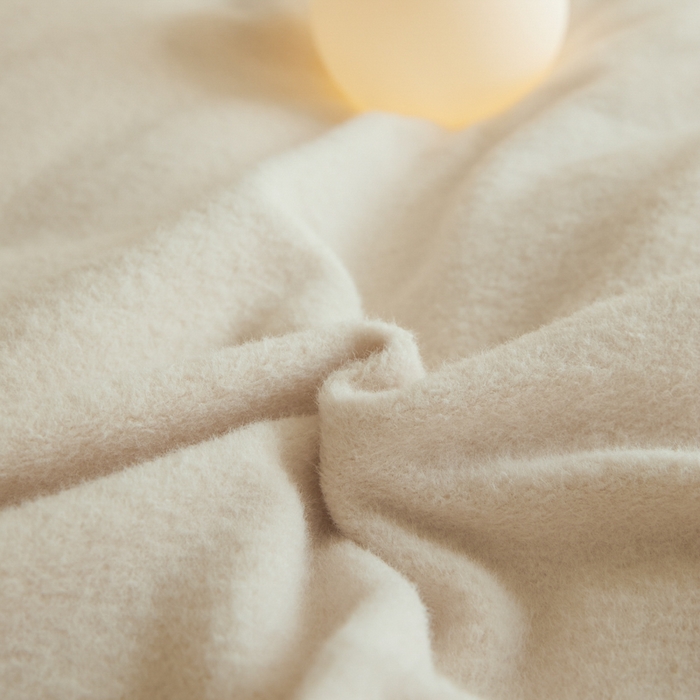 91家纺网 家纺一手货源 找家纺 羽梦家纺 2025新款260克加厚全消光糯米绒阳光绒加厚保暖四件套  糯米绒-奶白