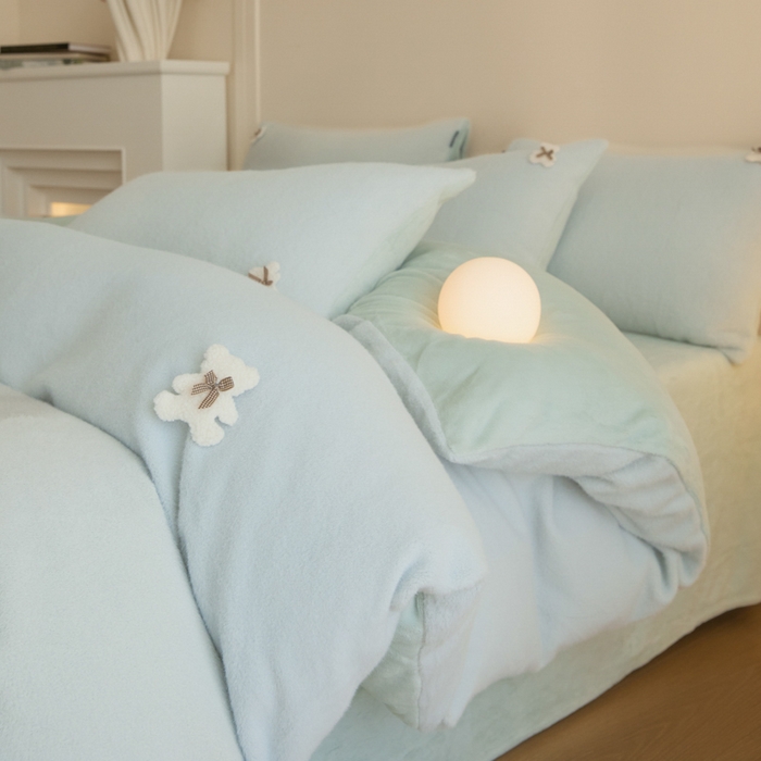 91家纺网 家纺一手货源 找家纺 羽梦家纺 2025新款260克加厚全消光糯米绒阳光绒加厚保暖四件套  糯米绒-气泡蓝