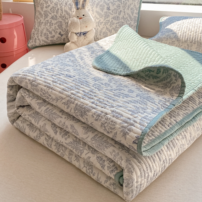 91家纺网 家纺一手货源 找家纺 云玲时尚 2025新款7A抗菌床盖加厚被芯云感春秋冬被子被芯四件套系列 莫尼绿