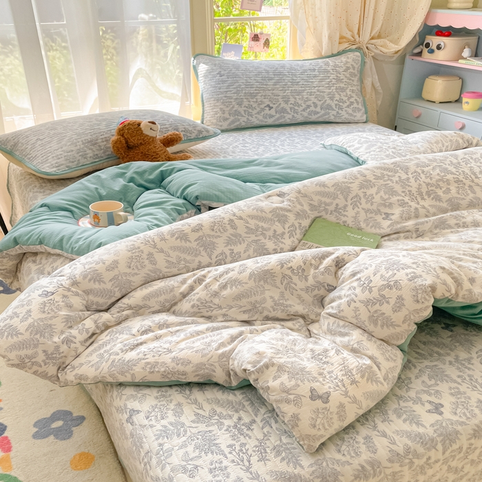 91家纺网 家纺一手货源 找家纺 云玲时尚 2025新款7A抗菌床盖加厚被芯云感春秋冬被子被芯四件套系列 莫尼绿