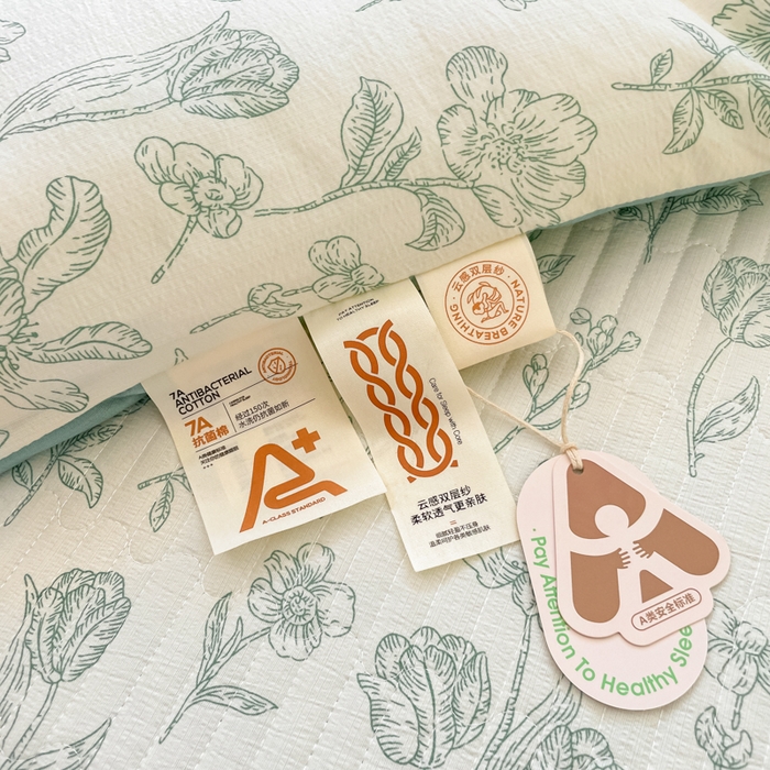 91家纺网 家纺一手货源 找家纺 云玲时尚 2025新款7A抗菌床盖加厚被芯云感春秋冬被子被芯四件套系列 花开漫漫