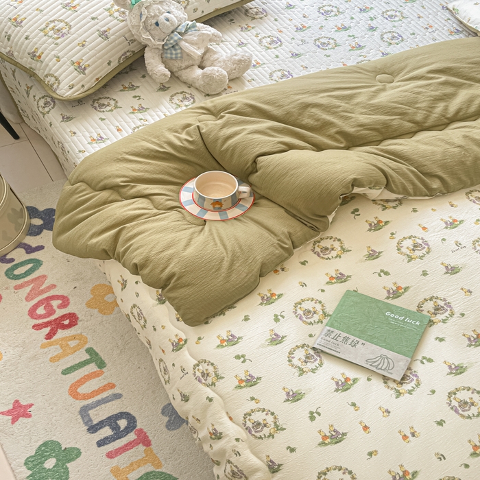 91家纺网 家纺一手货源 找家纺 云玲时尚 2025新款7A抗菌床盖加厚被芯云感春秋冬被子被芯四件套系列 庄园兔