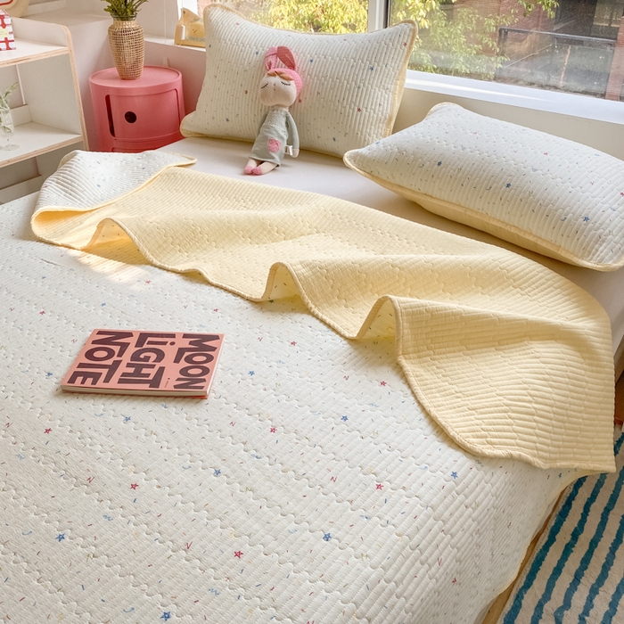 91家纺网 家纺一手货源 找家纺 云玲时尚 2025新款7A抗菌床盖加厚被芯云感春秋冬被子被芯四件套系列 织梦