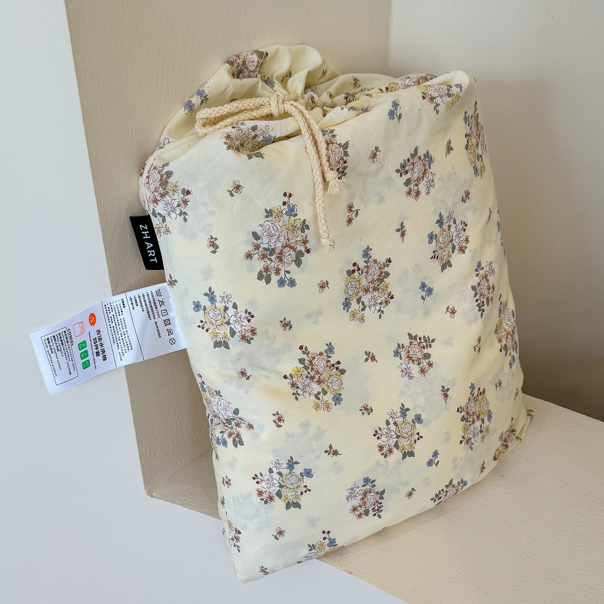 91家纺网 家纺一手货源 找家纺 竹合家纺 2025新款爆款韩国小布袋古法水洗云感四件套 小城故事