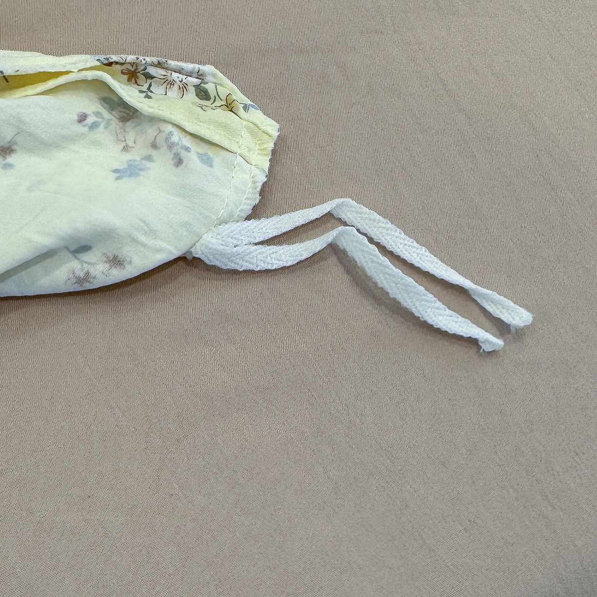 91家纺网 家纺一手货源 找家纺 竹合家纺 2025新款爆款韩国小布袋古法水洗云感四件套 小城故事