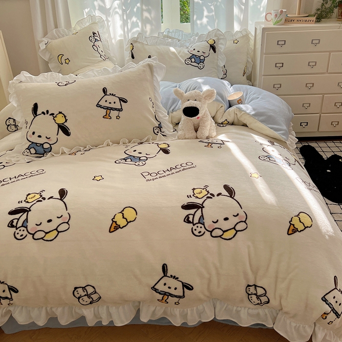 91家纺网 家纺一手货源 找家纺 三朵家纺 2025新款牛奶绒三丽鸥花边四件套 花边系列 花边-美好帕恰