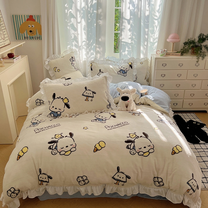 91家纺网 家纺一手货源 找家纺 三朵家纺 2025新款牛奶绒三丽鸥花边四件套 花边系列 花边-美好帕恰