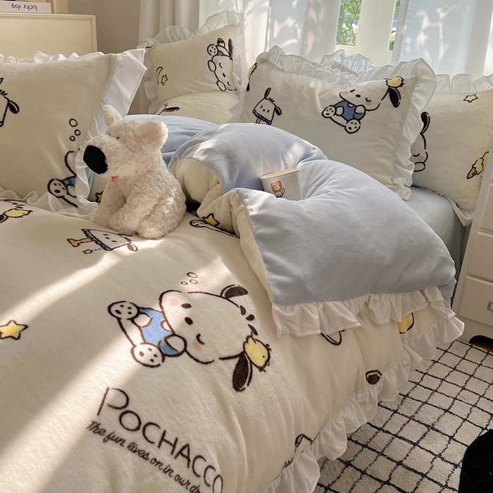 91家纺网 家纺一手货源 找家纺 三朵家纺 2025新款牛奶绒三丽鸥花边四件套 花边系列 花边-美好帕恰