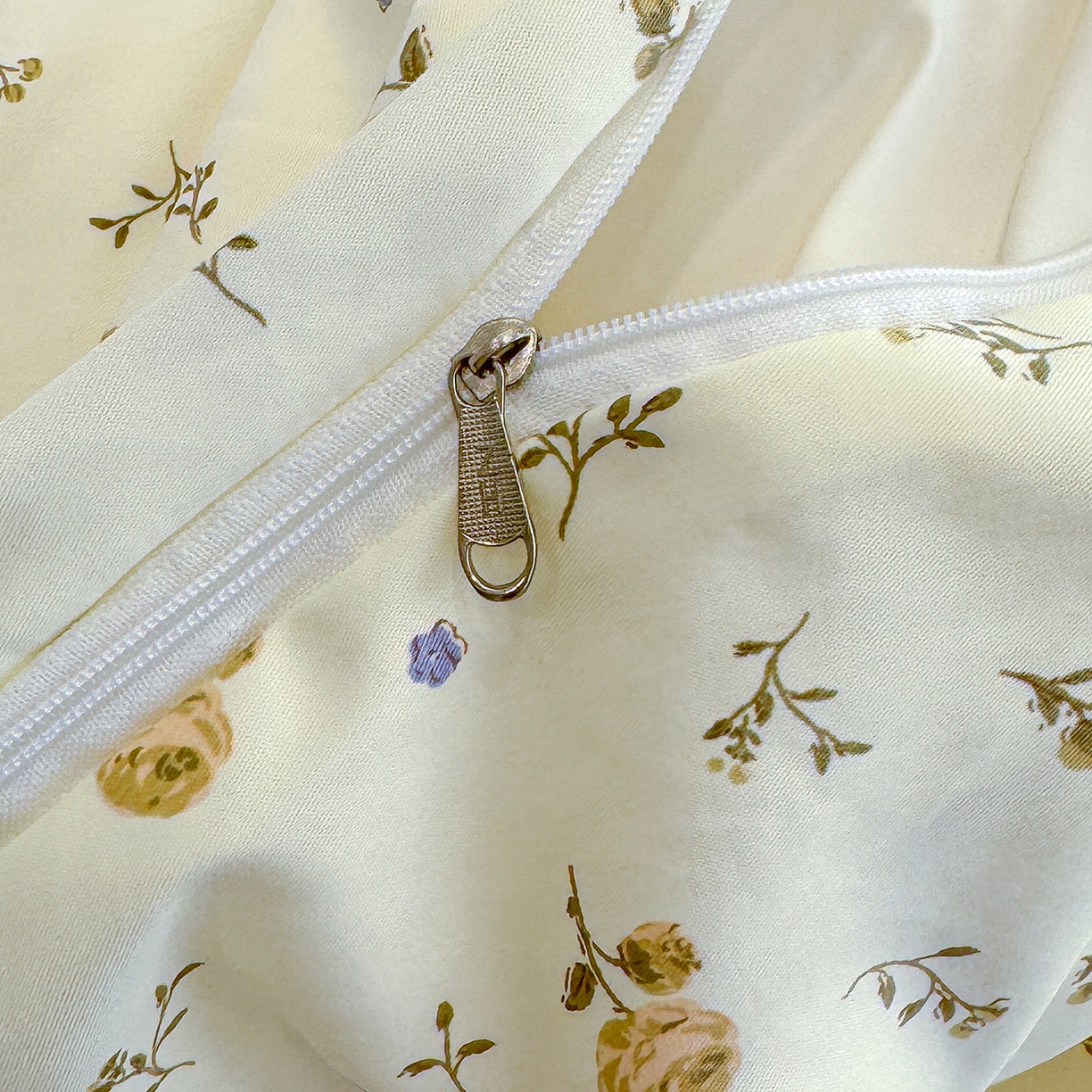 91家纺网 家纺一手货源 找家纺 竹合家纺 2025新款爆款韩国小布袋古法水洗云感四件套 安琪