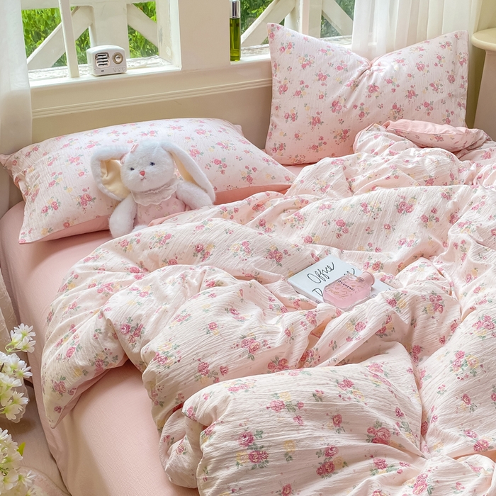 91家纺网 家纺一手货源 找家纺 朵朵家纺 2025新款云感提花双层纱印花四件套 玫瑰庄园