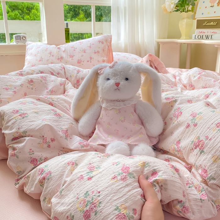 91家纺网 家纺一手货源 找家纺 朵朵家纺 2025新款云感提花双层纱印花四件套 玫瑰庄园