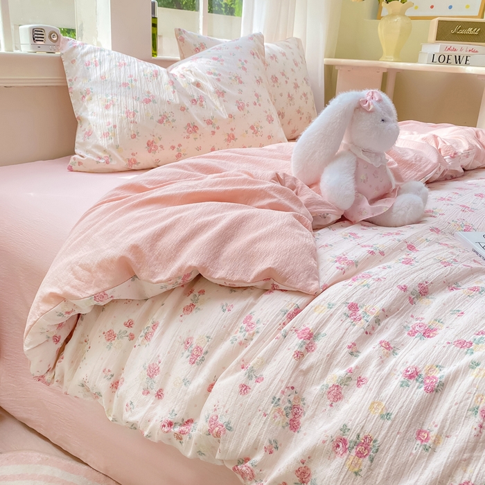 91家纺网 家纺一手货源 找家纺 朵朵家纺 2025新款云感提花双层纱印花四件套 玫瑰庄园