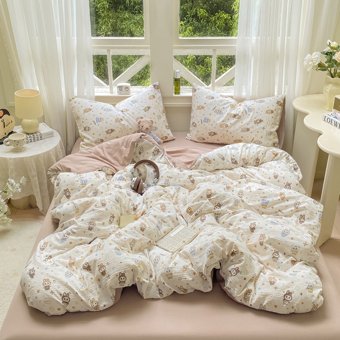 91家纺网 家纺一手货源 找家纺 朵朵家纺 2025新款云感提花双层纱印花四件套 布布星球