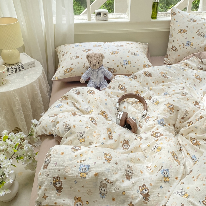 91家纺网 家纺一手货源 找家纺 朵朵家纺 2025新款云感提花双层纱印花四件套 布布星球