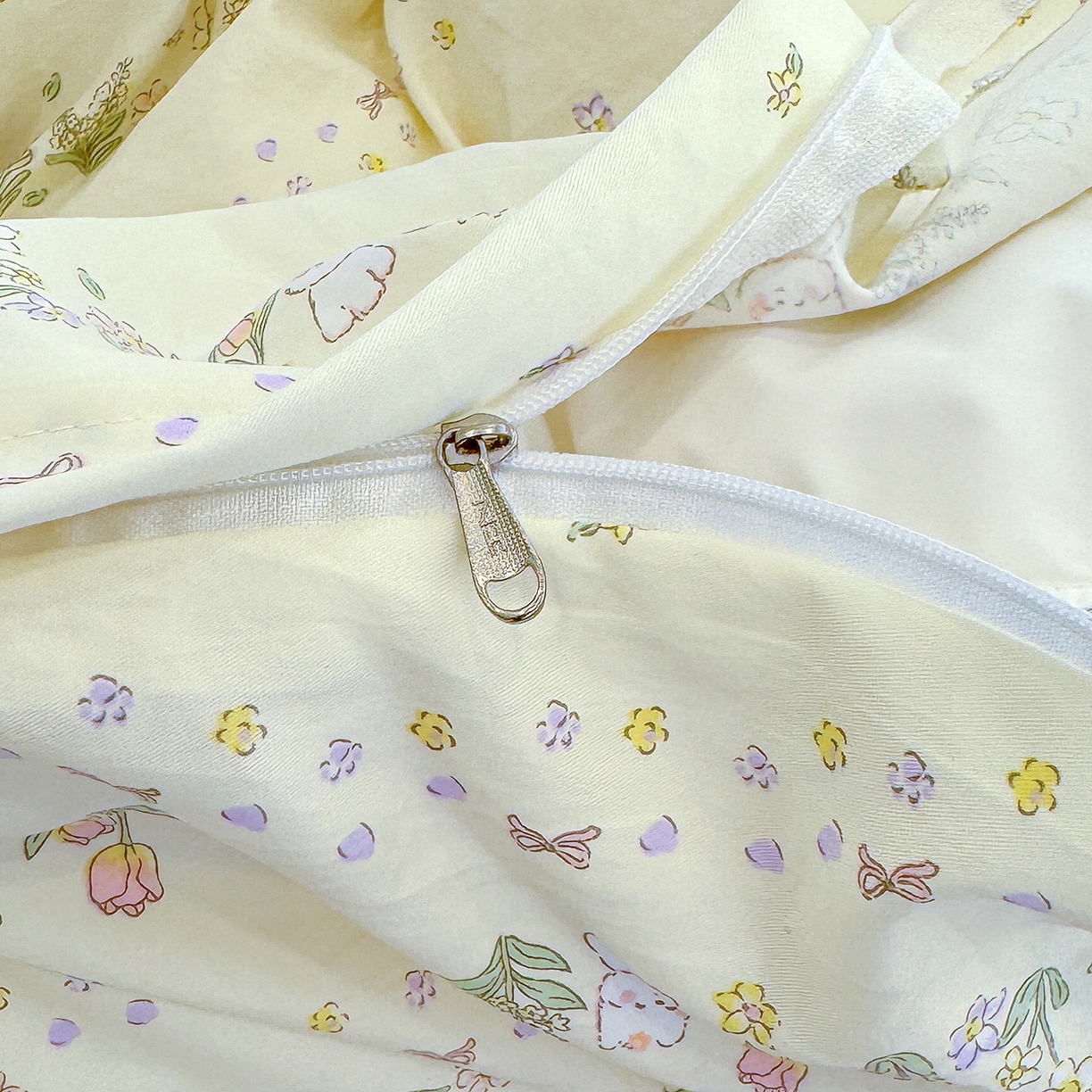 91家纺网 家纺一手货源 找家纺 竹合家纺 2025新款爆款韩国小布袋古法水洗云感四件套 花与兔