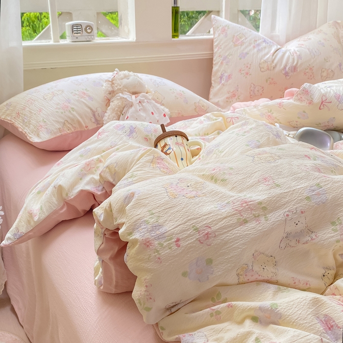 91家纺网 家纺一手货源 找家纺 朵朵家纺 2025新款云感提花双层纱印花四件套 花眠咪咪