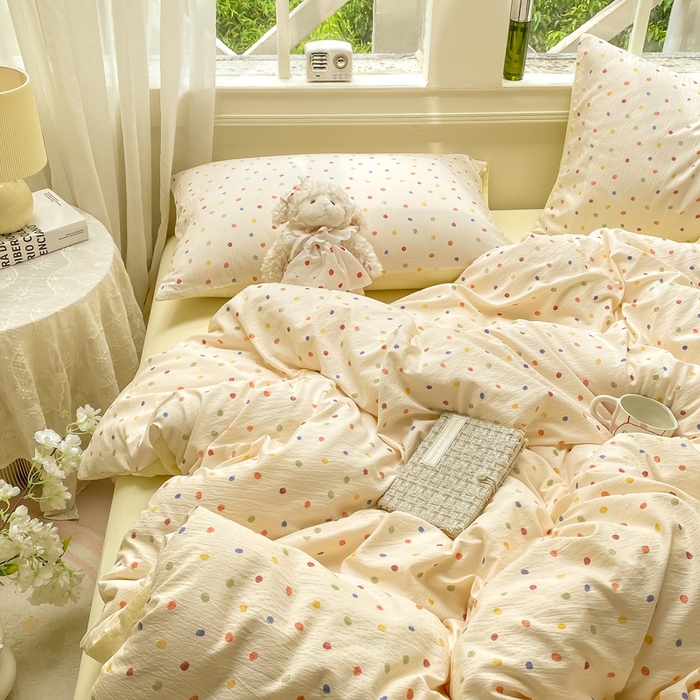 91家纺网 家纺一手货源 找家纺 朵朵家纺 2025新款云感提花双层纱印花四件套 幻彩波点