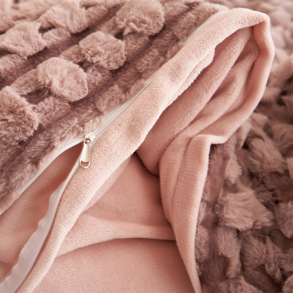 91家纺网 家纺一手货源 找家纺 （总）恒爱家纺 2025新款雪貂绒提花简约四件套