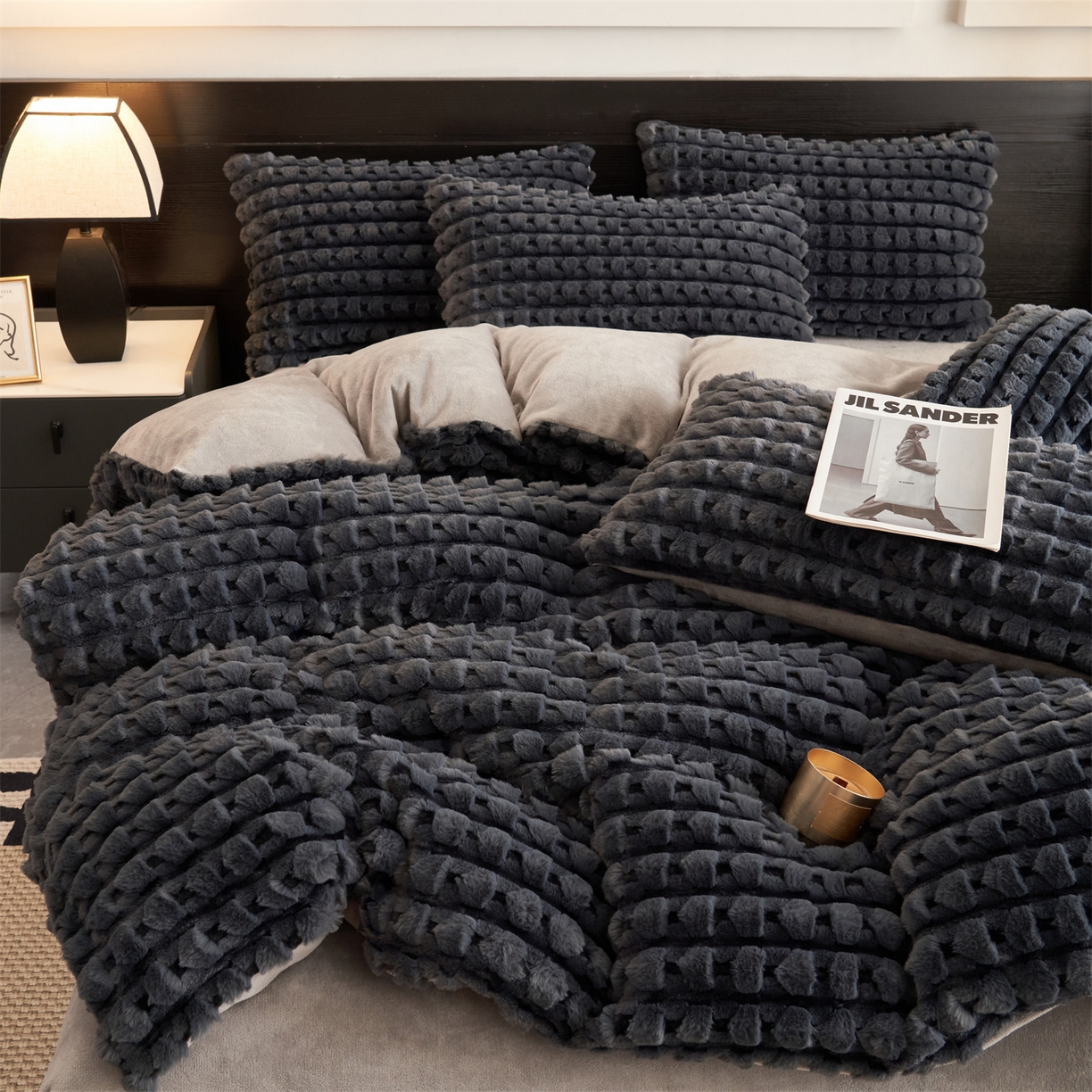 91家纺网 家纺一手货源 找家纺 （总）恒爱家纺 2025新款雪貂绒提花简约四件套