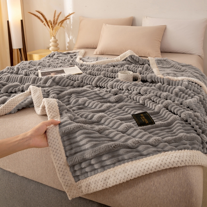 91家纺网 家纺一手货源 找家纺 （总）爱彼家纺 2025秋冬新款兔毛绒子母条毛毯毯子