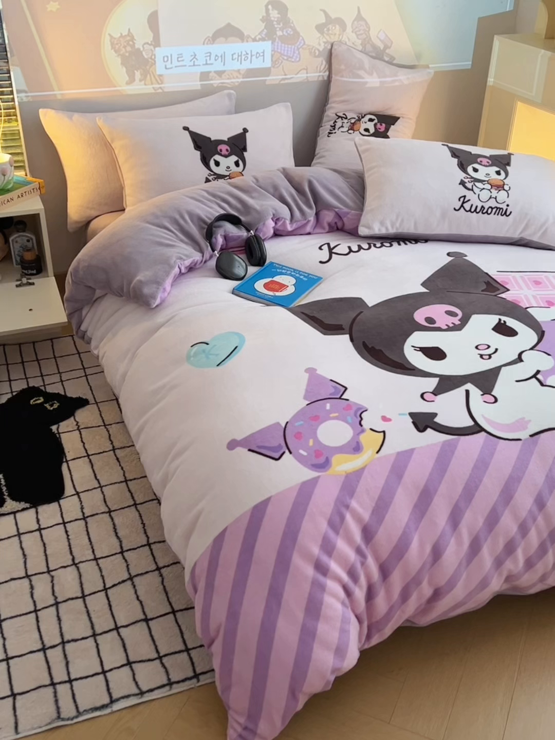 91家纺网 家纺一手货源 找家纺 三朵家纺 2025新款数码大版牛奶绒印花三丽鸥系列四件套 天使库洛米