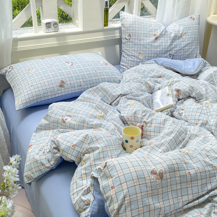 91家纺网 家纺一手货源 找家纺 朵朵家纺 2025新款云感提花双层纱印花四件套 淘气乐园