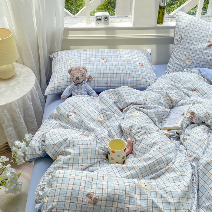 91家纺网 家纺一手货源 找家纺 朵朵家纺 2025新款云感提花双层纱印花四件套 淘气乐园