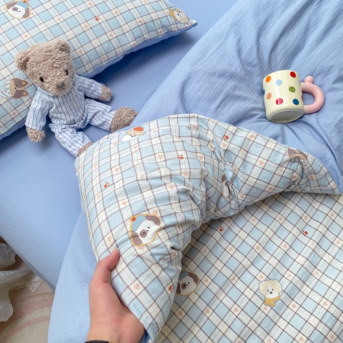 91家纺网 家纺一手货源 找家纺 朵朵家纺 2025新款云感提花双层纱印花四件套 淘气乐园