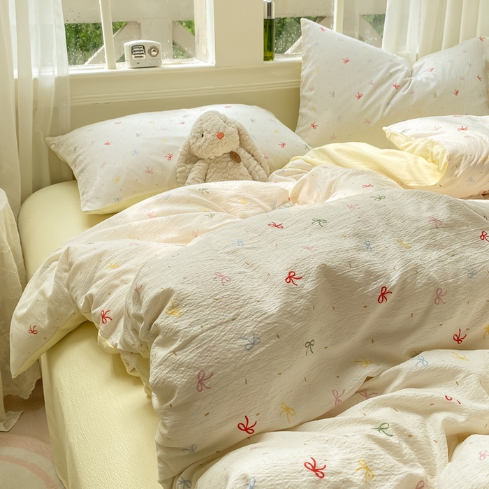 91家纺网 家纺一手货源 找家纺 朵朵家纺 2025新款云感提花双层纱印花单品被套 奶油蝴蝶结