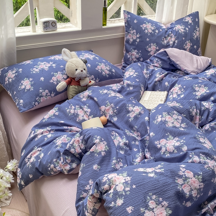 91家纺网 家纺一手货源 找家纺 朵朵家纺 2025新款云感提花双层纱印花单品被套 国色天香