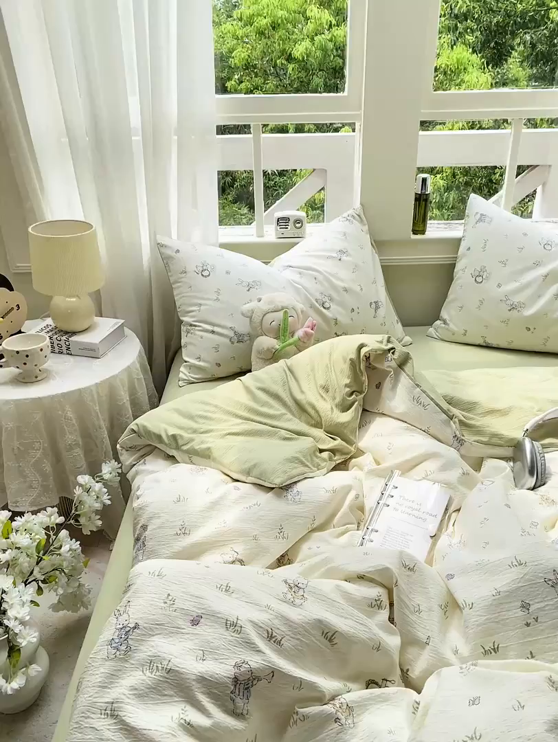 91家纺网 家纺一手货源 找家纺 朵朵家纺 2025新款云感提花双层纱印花四件套 音乐派